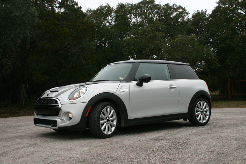 Illustration for article titled 2014 Mini Cooper S Hardtop: The Jalopnik Review